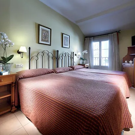 Sercotel Tribuna Otel 3*