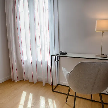 Otel Sercotel Tribuna 3*