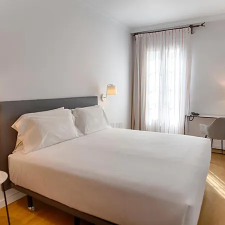 Otel Sercotel Tribuna 3*