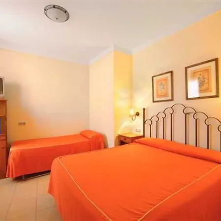 Sercotel Tribuna Otel 3*